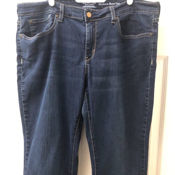 Signature by Levi Strauss Women's Denim Stretch Blue Jeans Modern Bootcut 35x32 - Picture 9 of 11